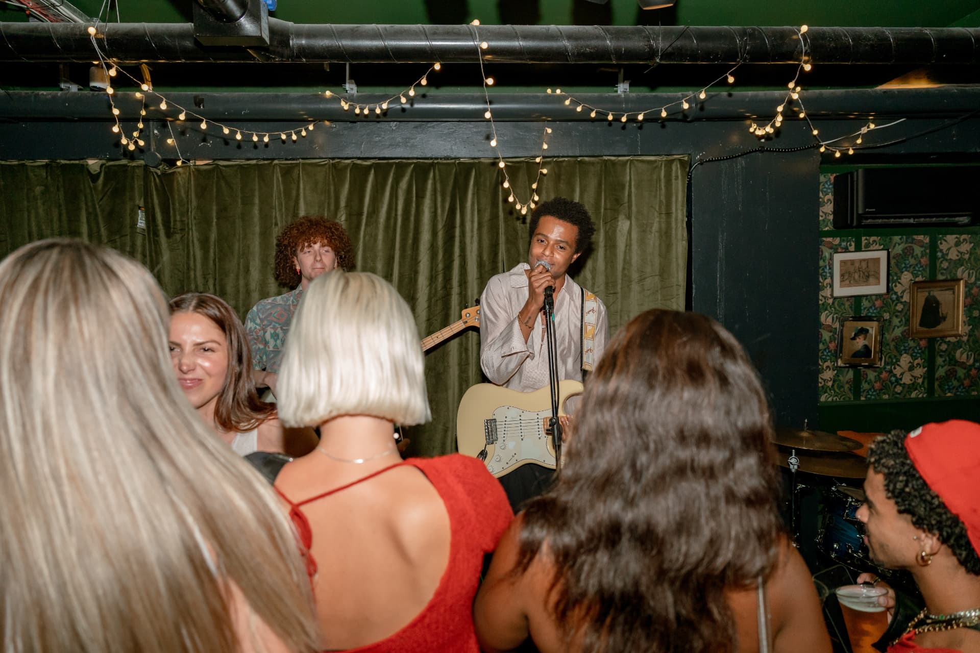 Rudy Chalmers live in London at 21 Soho